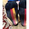 Harry Potter Hogwarts Gryffindor Crew Socks – SHOE SIZE (5-10 Men) (7-12 women)