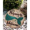 Spoontiques – Garden Décor – Welcome Friends Stepping Stone – Decorative Stone for Garden